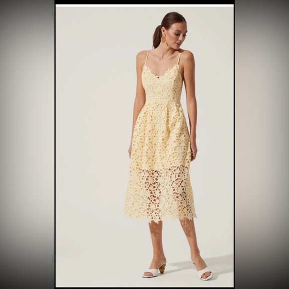 Astr Dresses & Skirts - ASTR The Label Butter Yellow Crochet Lace Midi Dress 
size Small (4)